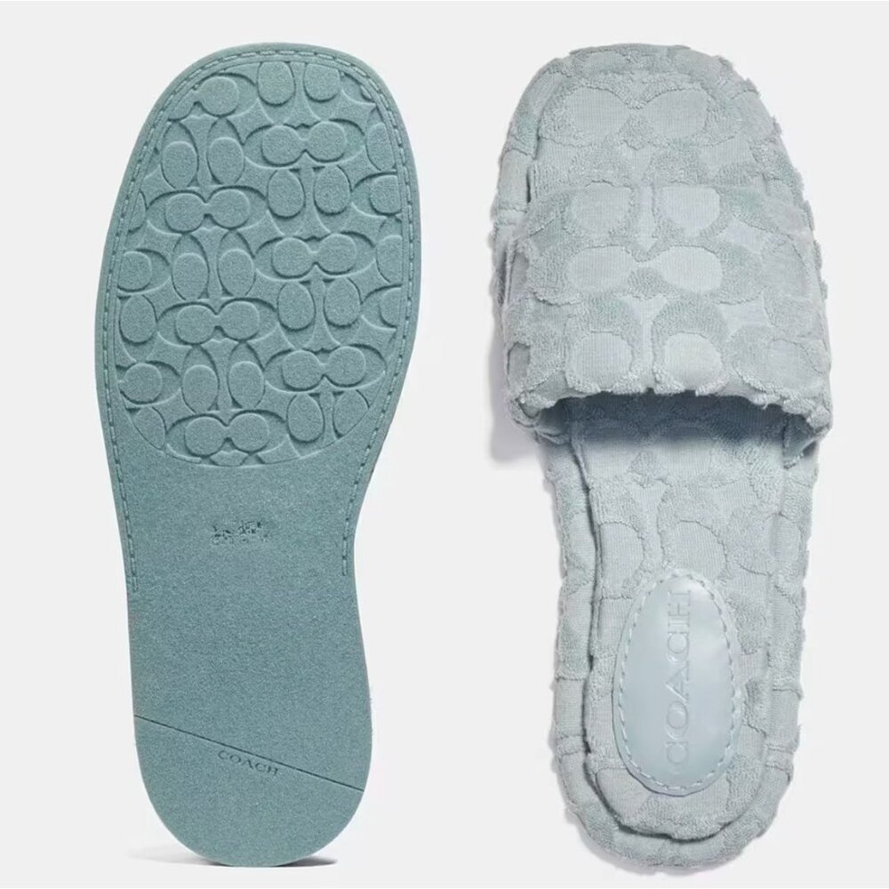 Coach Bridgett Sandal In Signature Terry Cloth Size 7.5 Aqua Light Blue